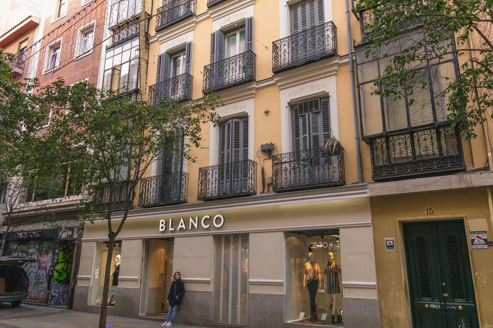 Fuencarral Madrid Exterior photo